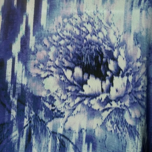 Chicos Floral Watercolor Asymmetrical Sheer Blouse High Low Size 2 Large Blue - Picture 4 of 7